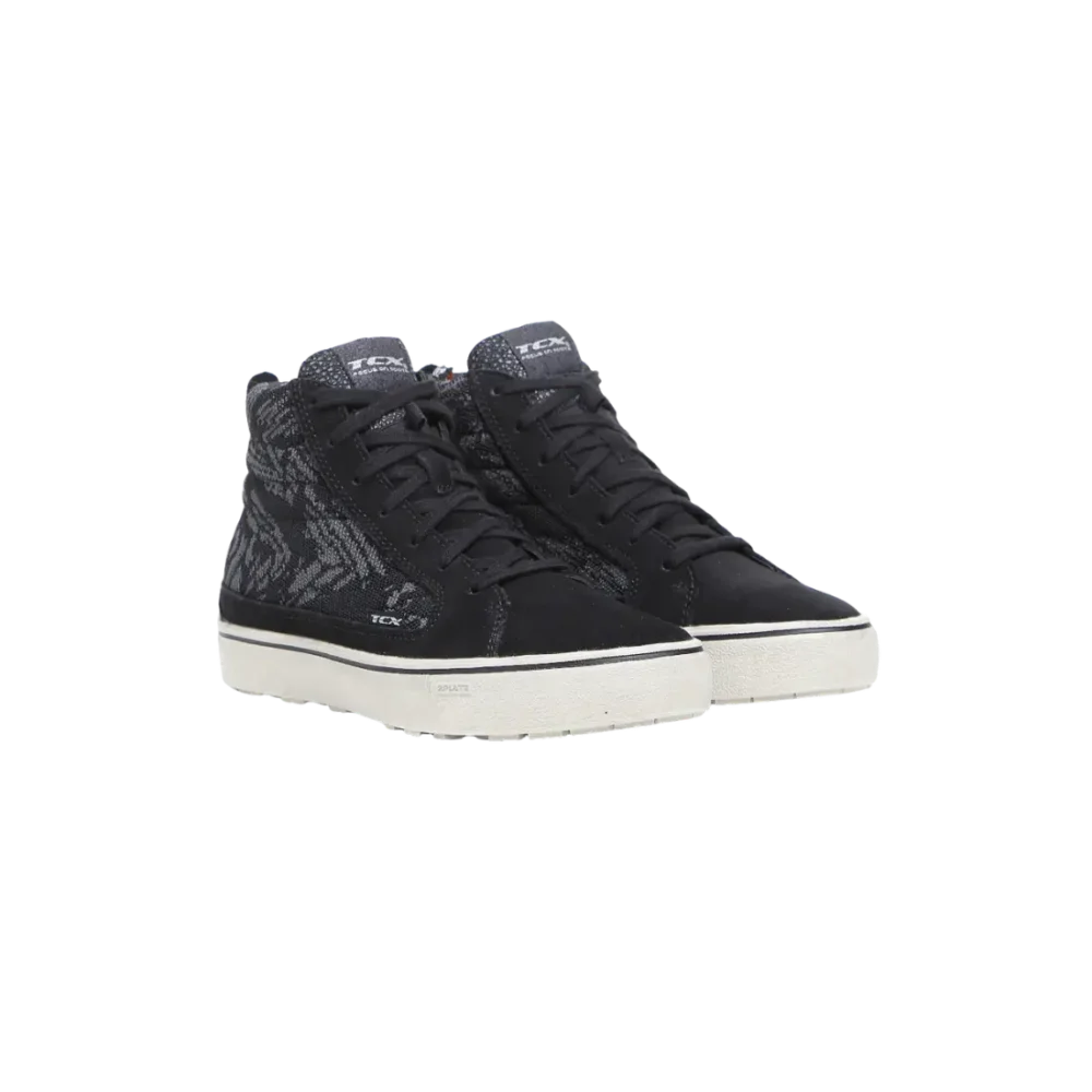 Sportieve zwarte TCX Street 3 Tex WP dames motorschoenen van suède en textiel vooraanzicht zwart